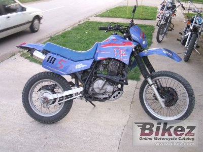 1987 Suzuki DR 600 S photo